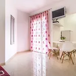 Mira *