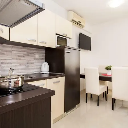 Apartmán Mira *