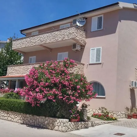 Mira Apartament Baška